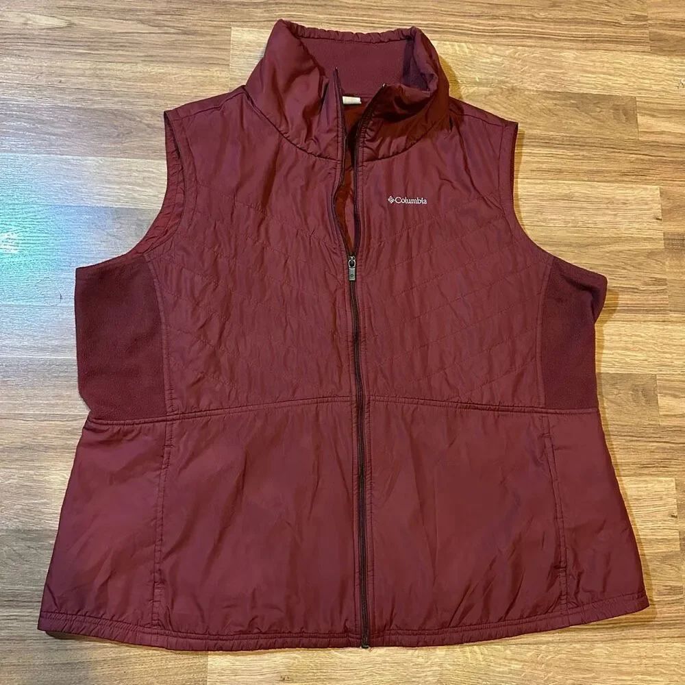 Columbia Vest Mix It Around Vest III Zip Up Maroon| Women Plus Size 2X